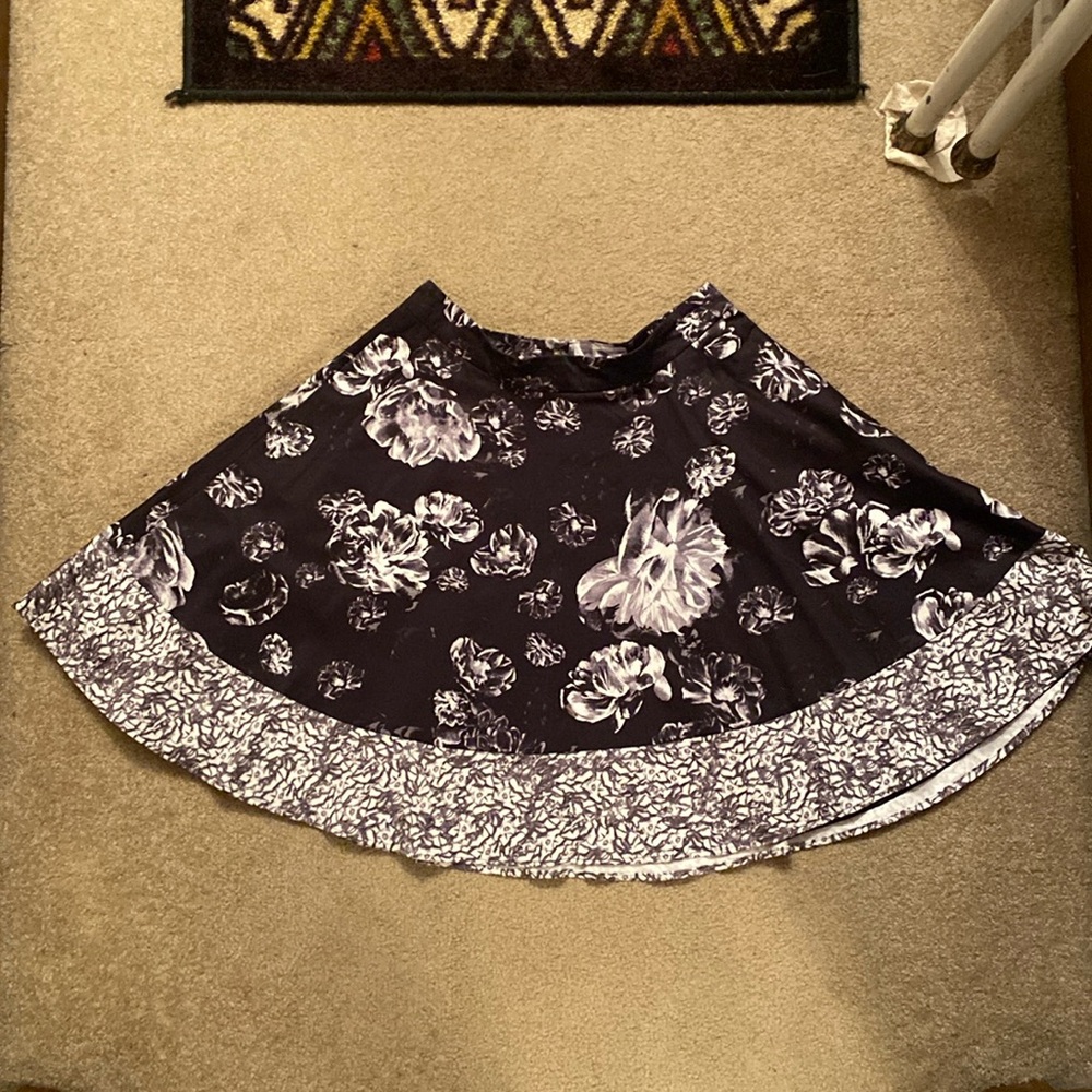 Floral Mini Skirt in Black and White